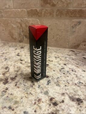 IL MAKIAGE Matte Gesha 405 Lipstick New in Box